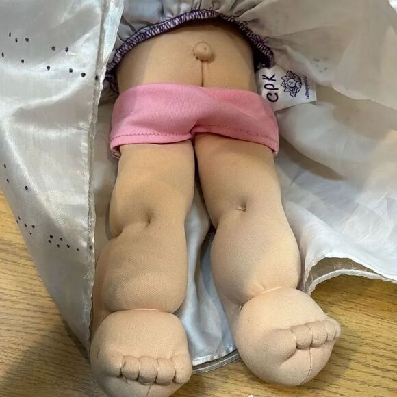 Cabbage Patch Kids 2014 Limited Edition Holiday - Blonde with Green Eyes - Purpl - Picture 4 of 7